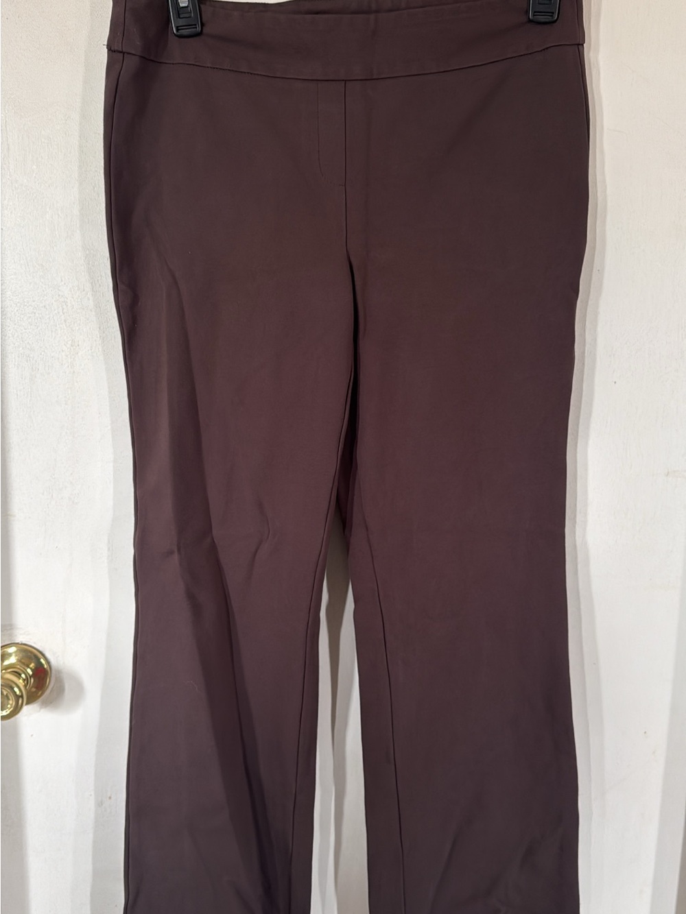 Pull-On Straight Leg Trousers in Deep Brown